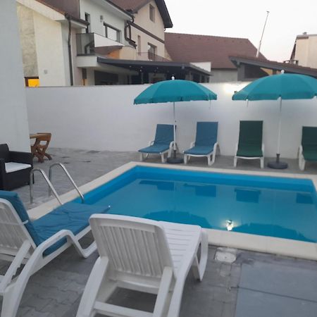 Regim Hotel Hanea Jacuzzi In Camera,Piscina Exterioara Si Sauna Comuna Hermannstadt Exterior foto